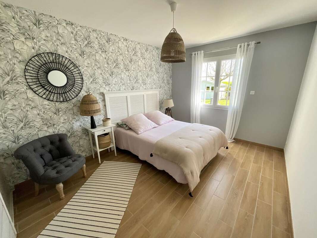 Photo 4 - Maison à MEHUN-SUR-YEVRE