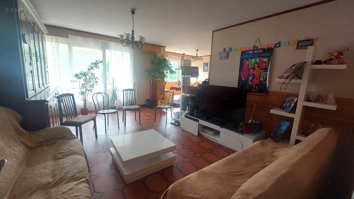 Appartement à MONTMAGNY