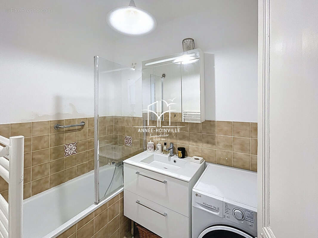 Appartement à TROUVILLE-SUR-MER