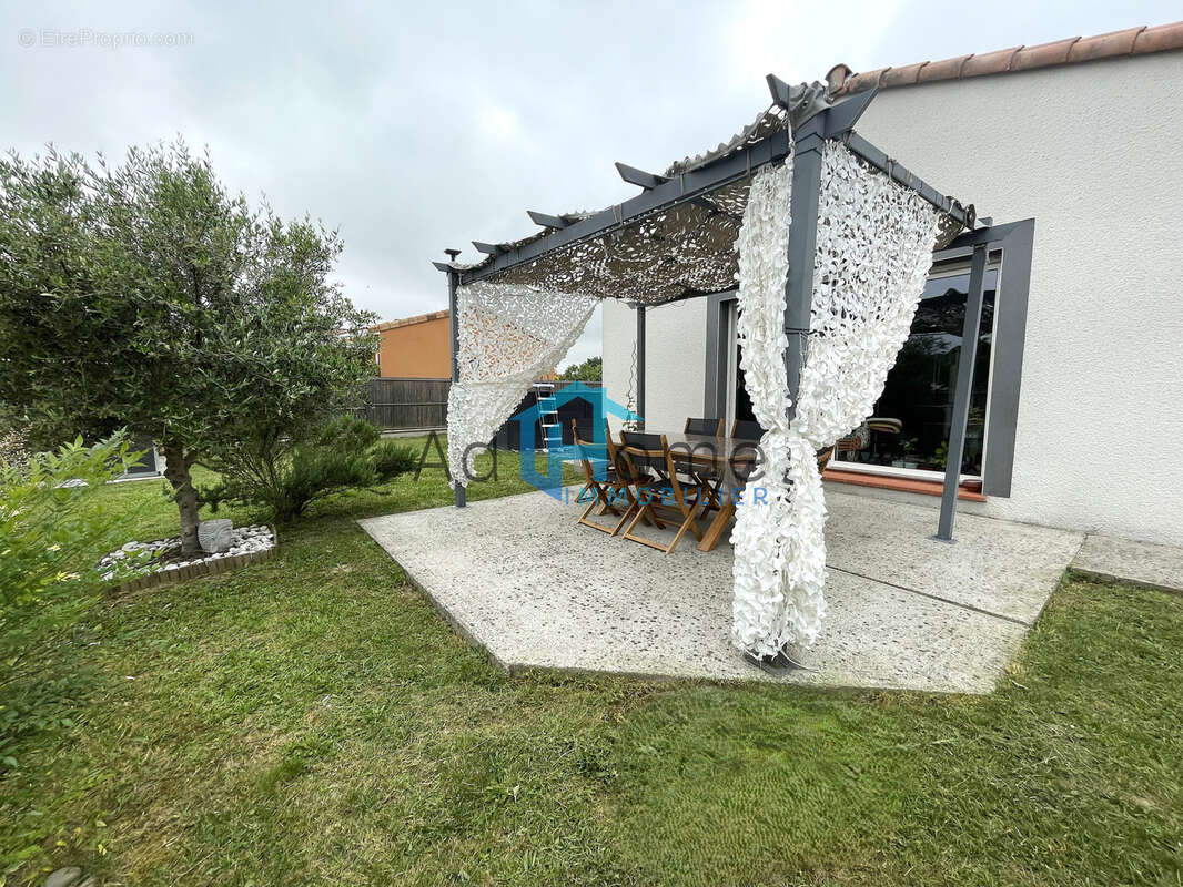 Maison à SAINT-LYS