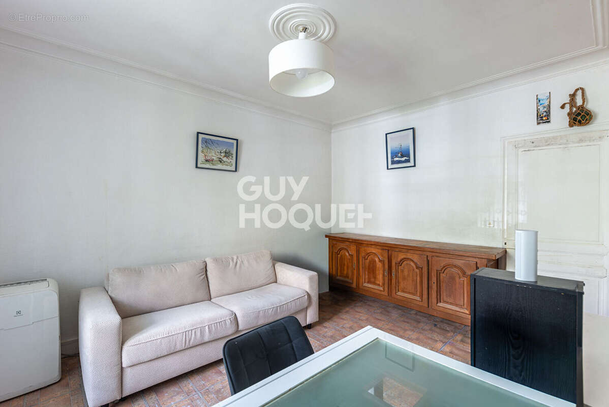 Appartement à PARIS-12E