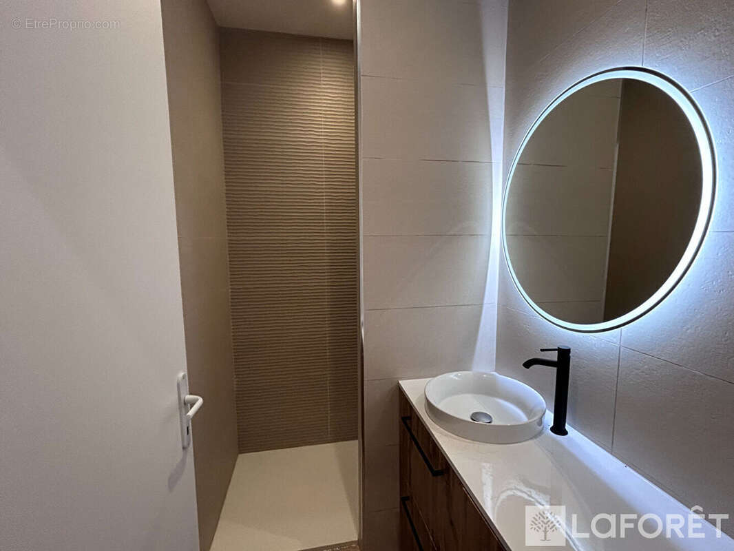 Maison Moustey 8 pièces 220M2- Fort potentiel - photo 5