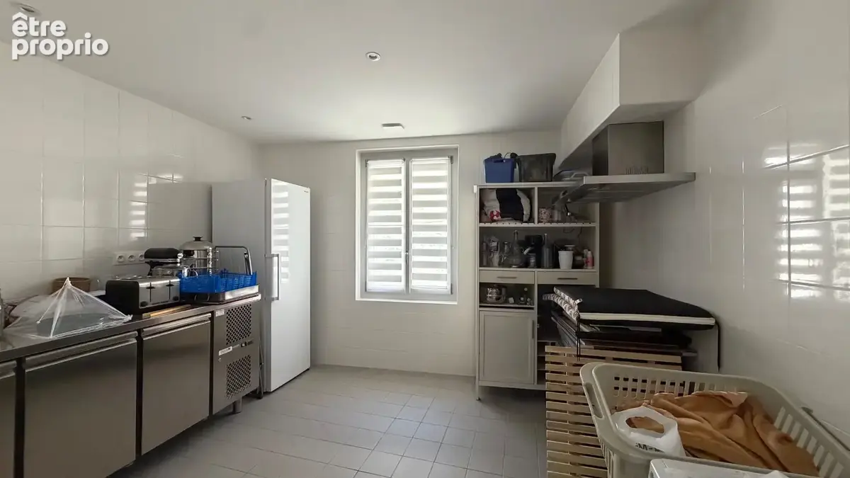 Maison de charme rénovée - SAINT LAURENT D'ARCE 208m2 habitables, 6 chambres et 4 salles d'eau - photo 15