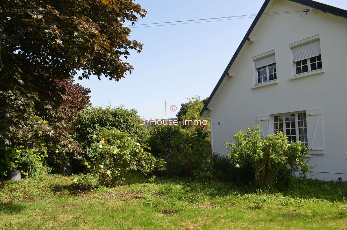 Maison 201 m² à Beaumont-Le-Roger  - photo 41
