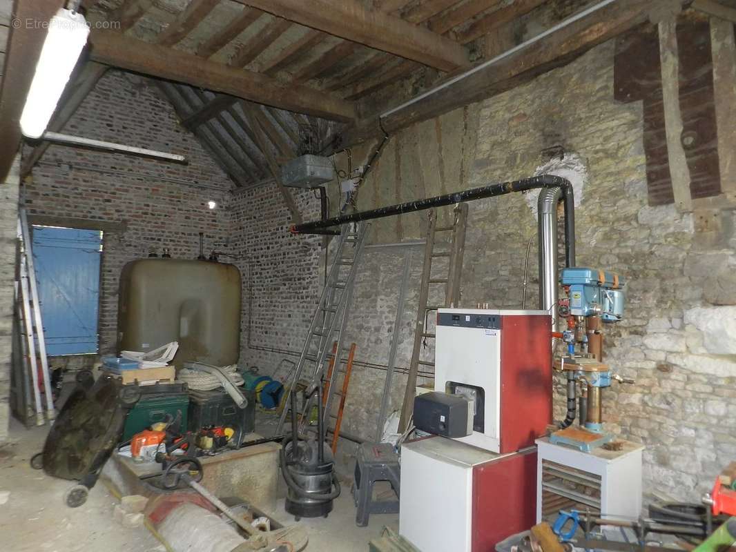 Maison à SAINT-PIERRE-SUR-DIVES