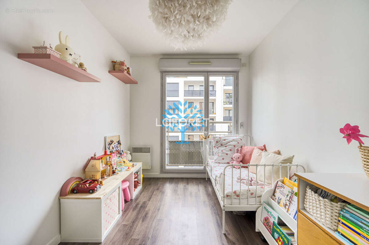 Appartement à NANTERRE