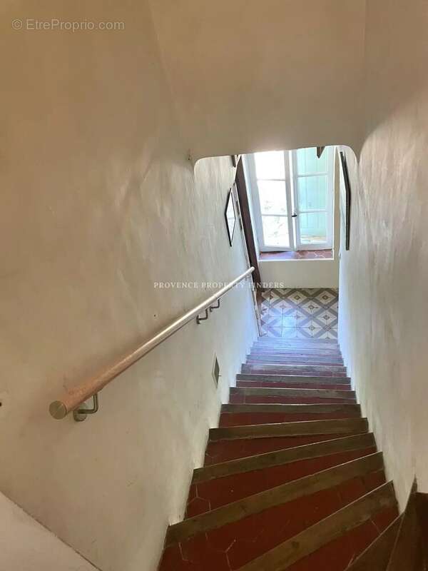 Maison à CORRENS