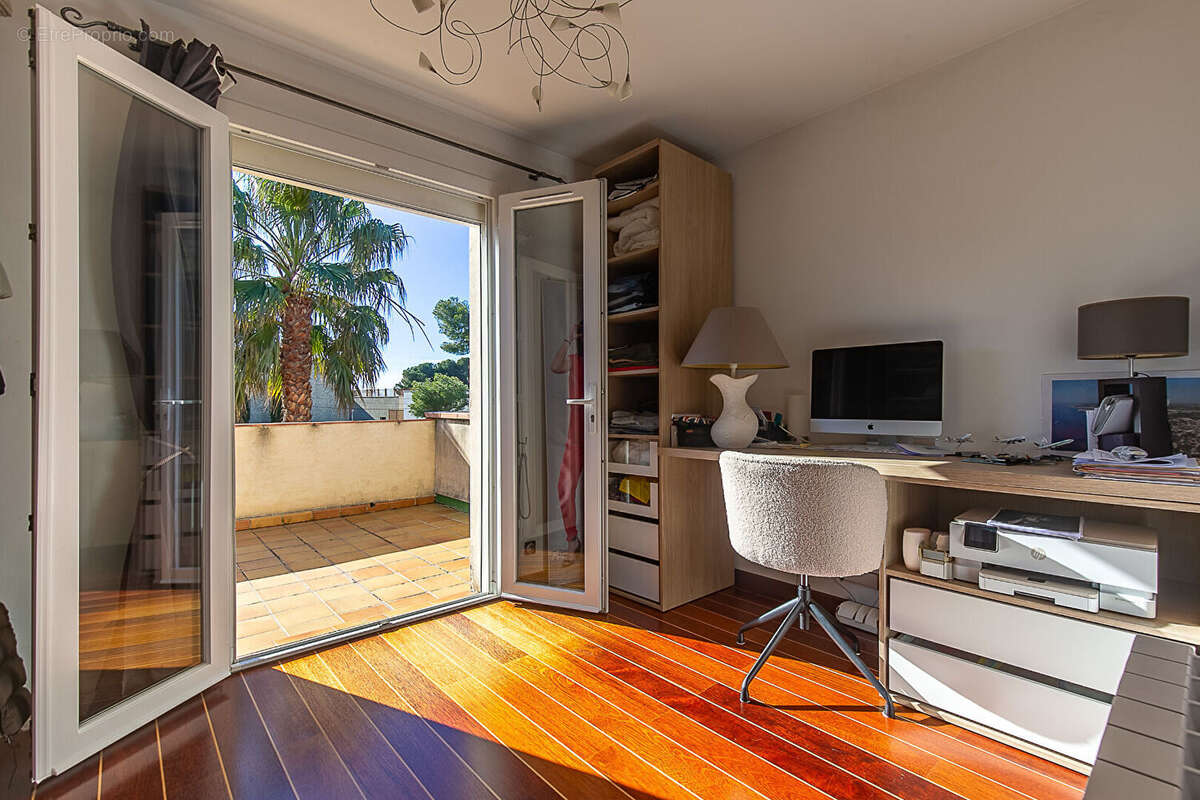 Maison à SAUSSET-LES-PINS