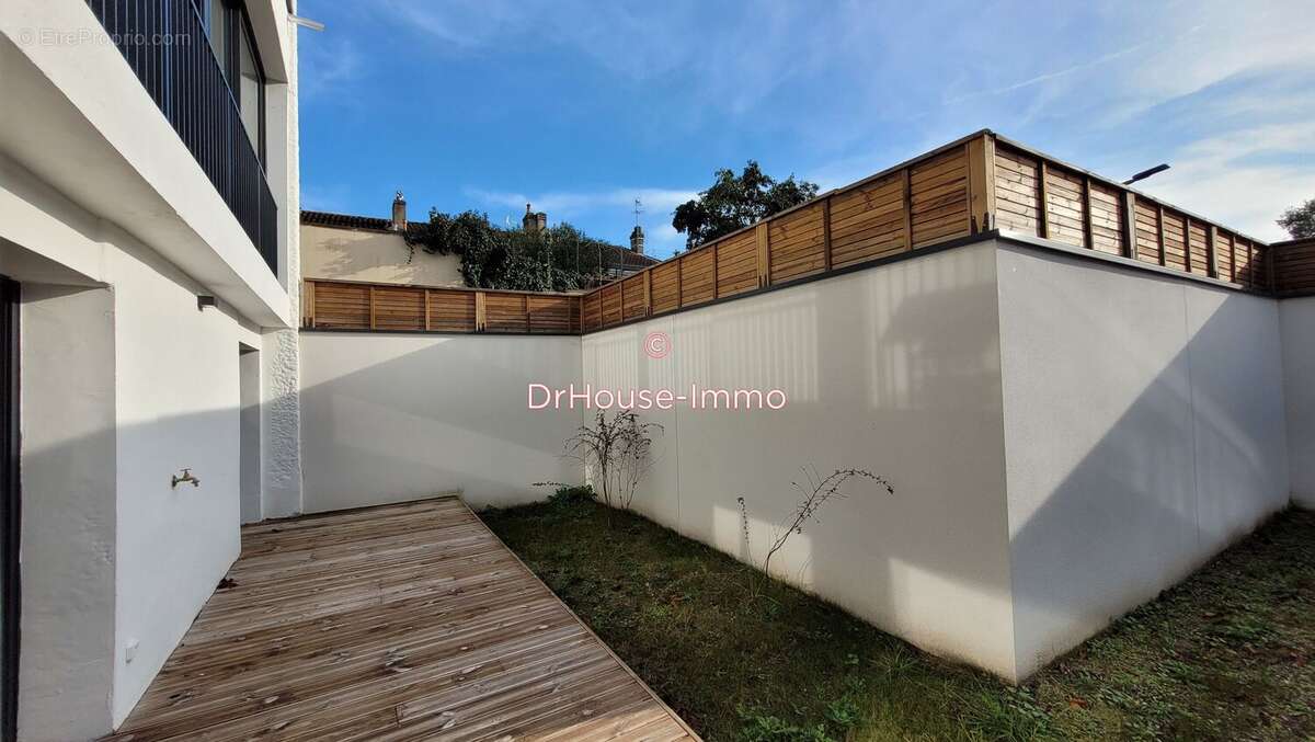 Appartement à BORDEAUX