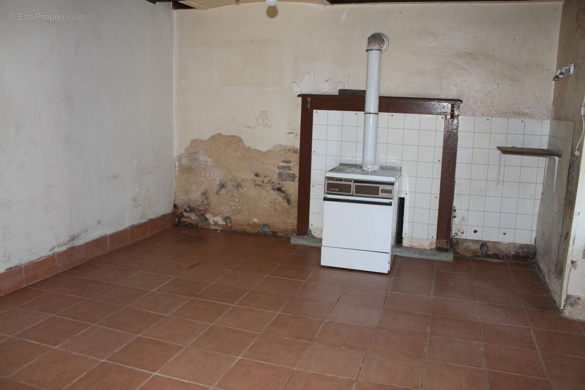 Maison à LA COQUILLE