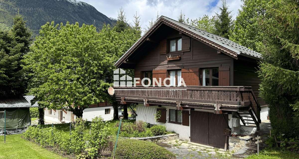 Maison à LES HOUCHES
