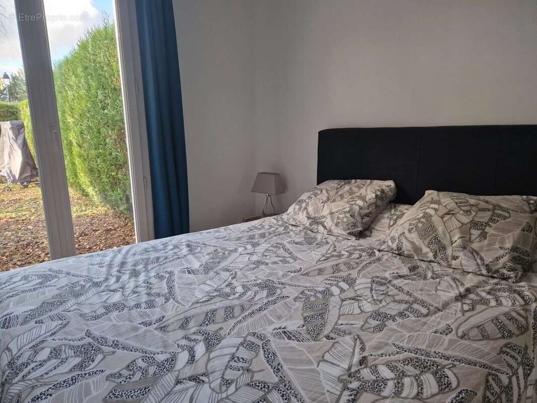 Maison à VOISINS-LE-BRETONNEUX