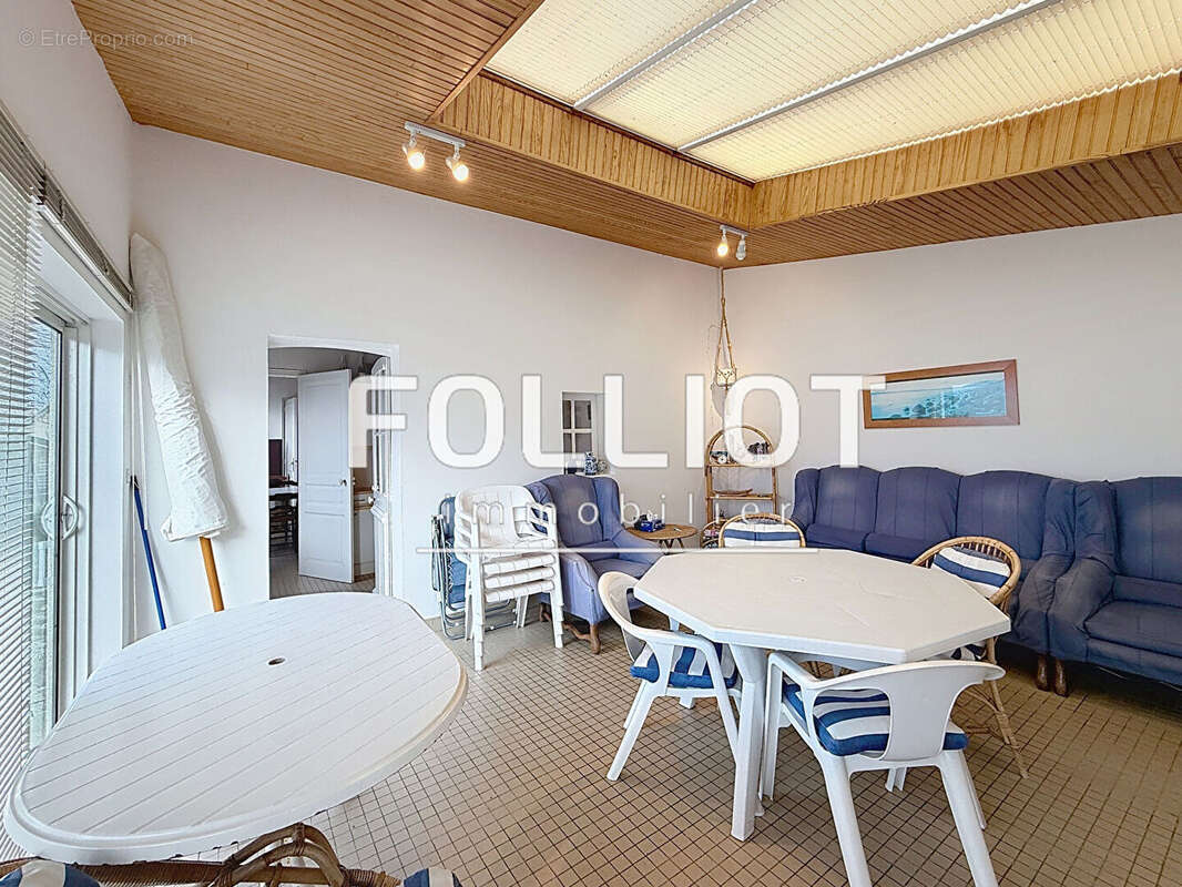 Maison à AGON-COUTAINVILLE