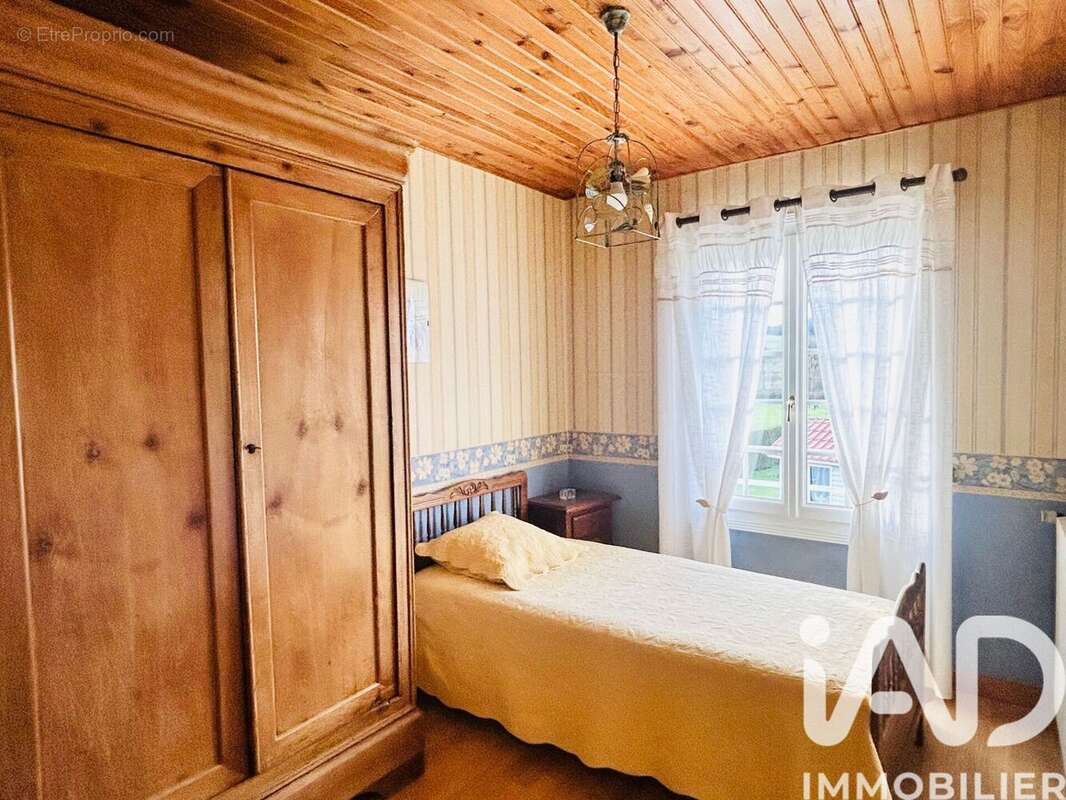 Photo 9 - Maison à NEUVILLE-FERRIERES