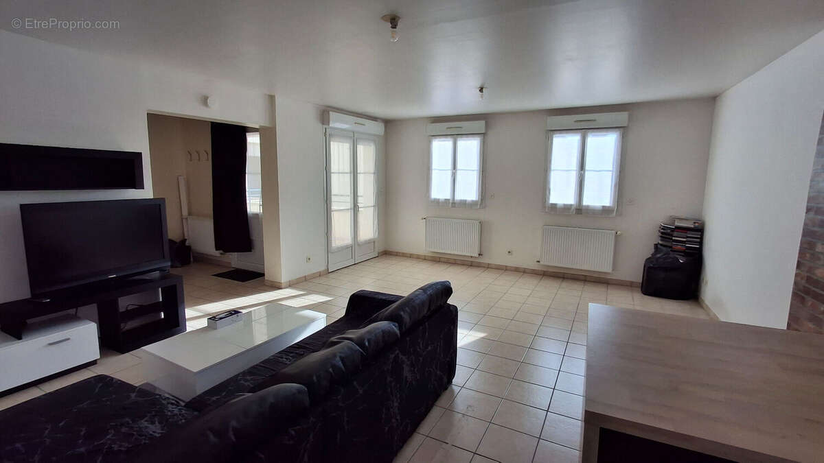 Appartement à CREPY-EN-VALOIS