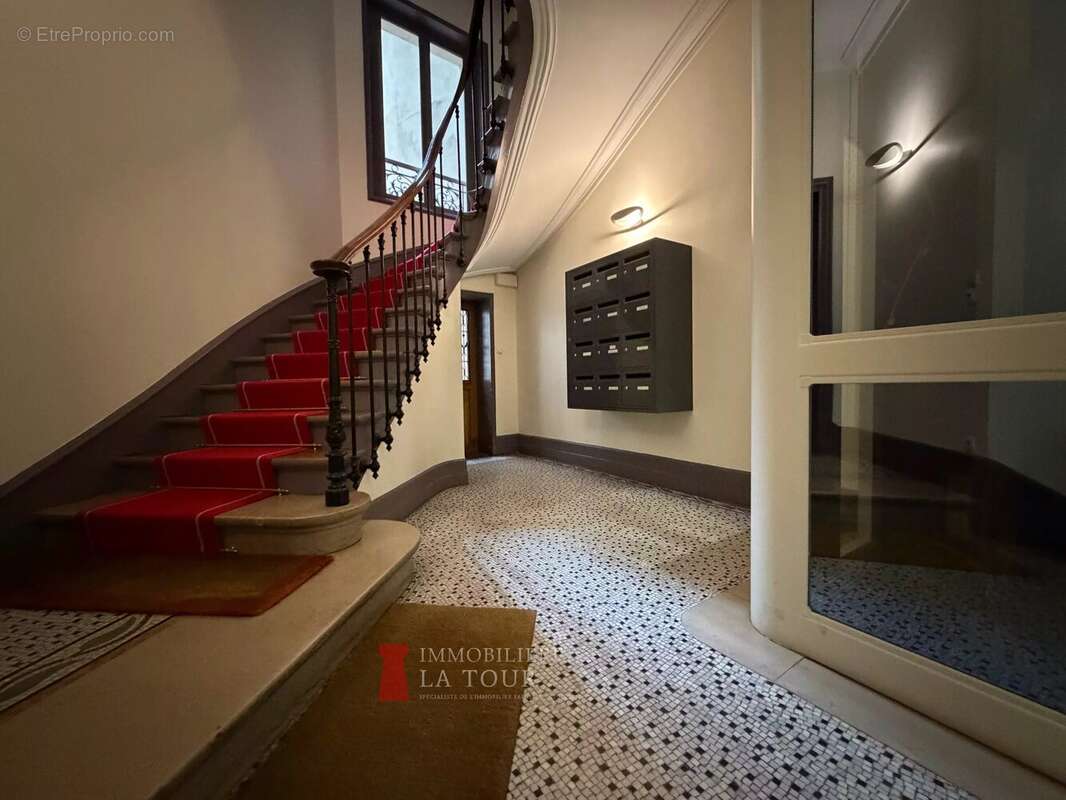 Appartement à PARIS-6E