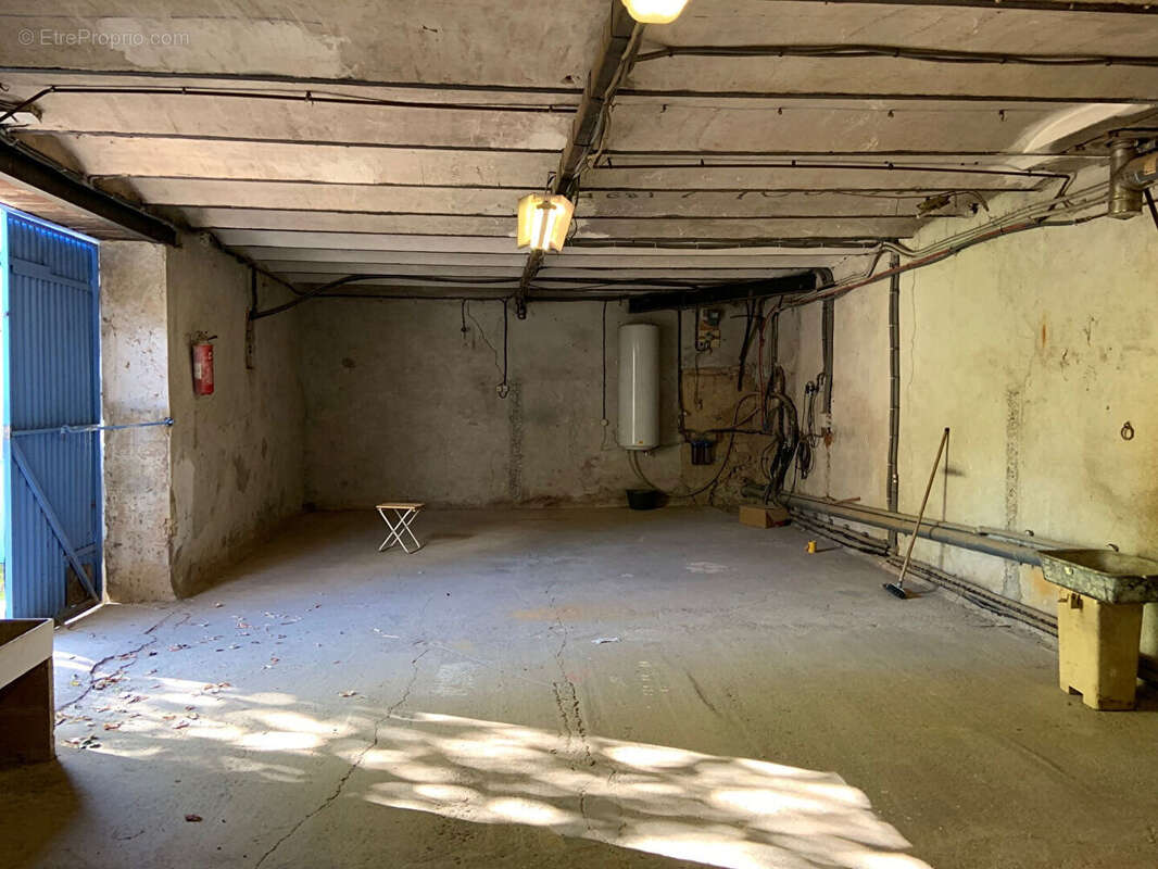 Maison à POURRIERES