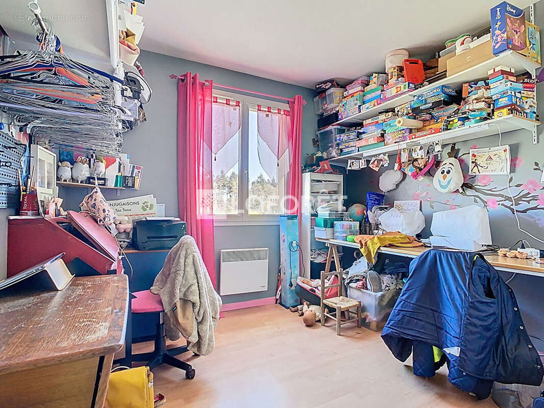 Maison à SAINT-PRIEST-TAURION