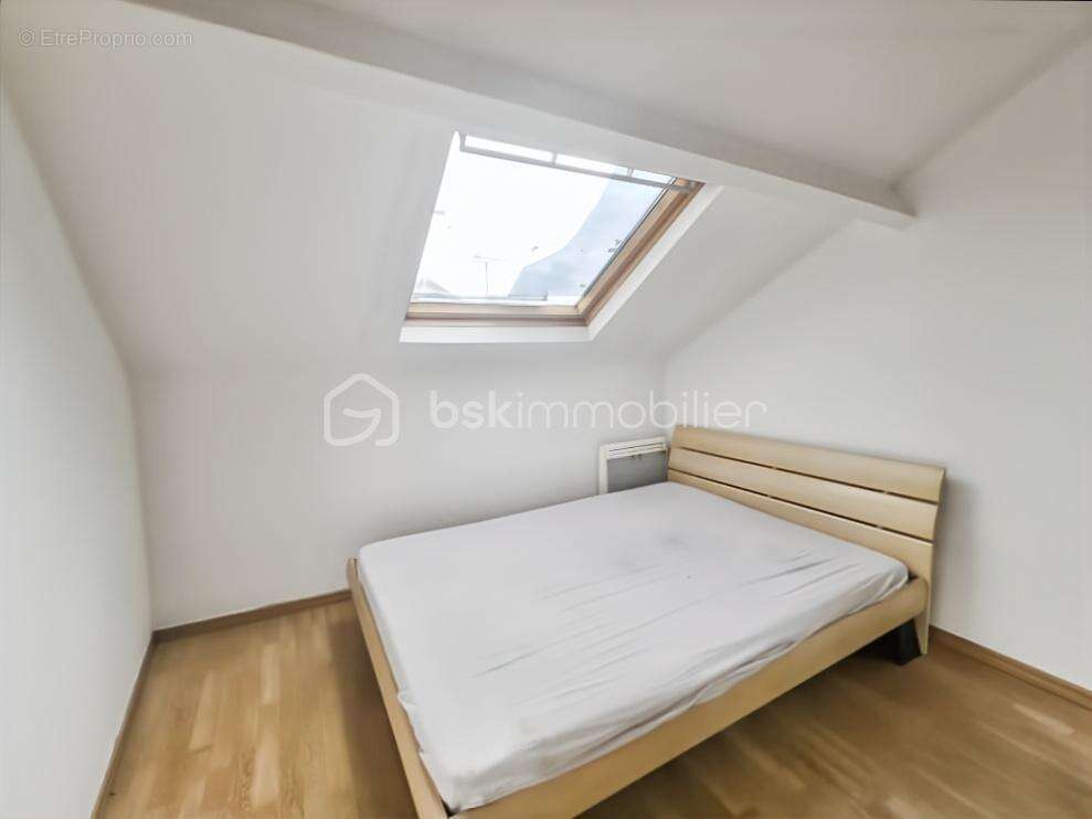 Maison à LONGPERRIER