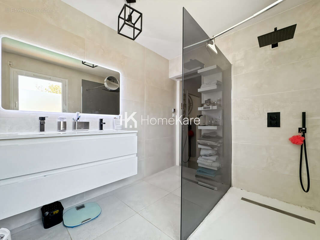 Maison à CASTANET-TOLOSAN