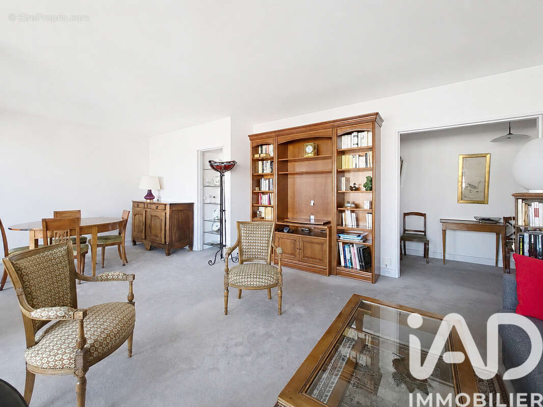 Photo 2 - Appartement à PARIS-15E
