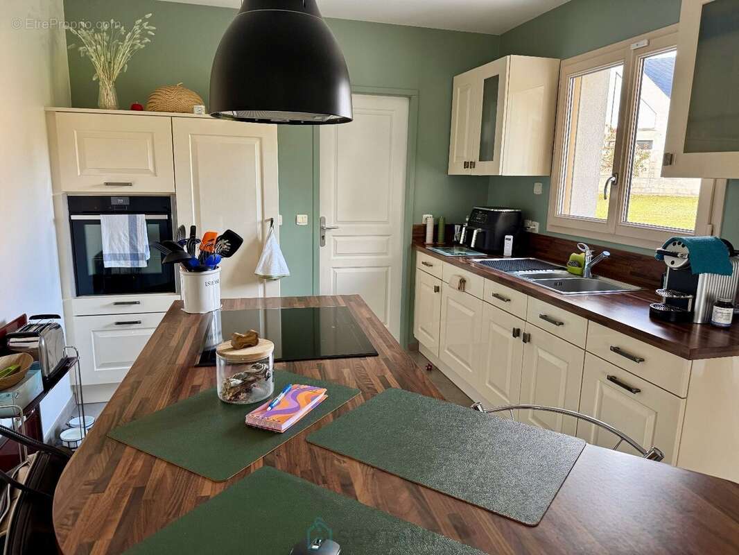 Maison à MOUSSEAUX-SUR-SEINE