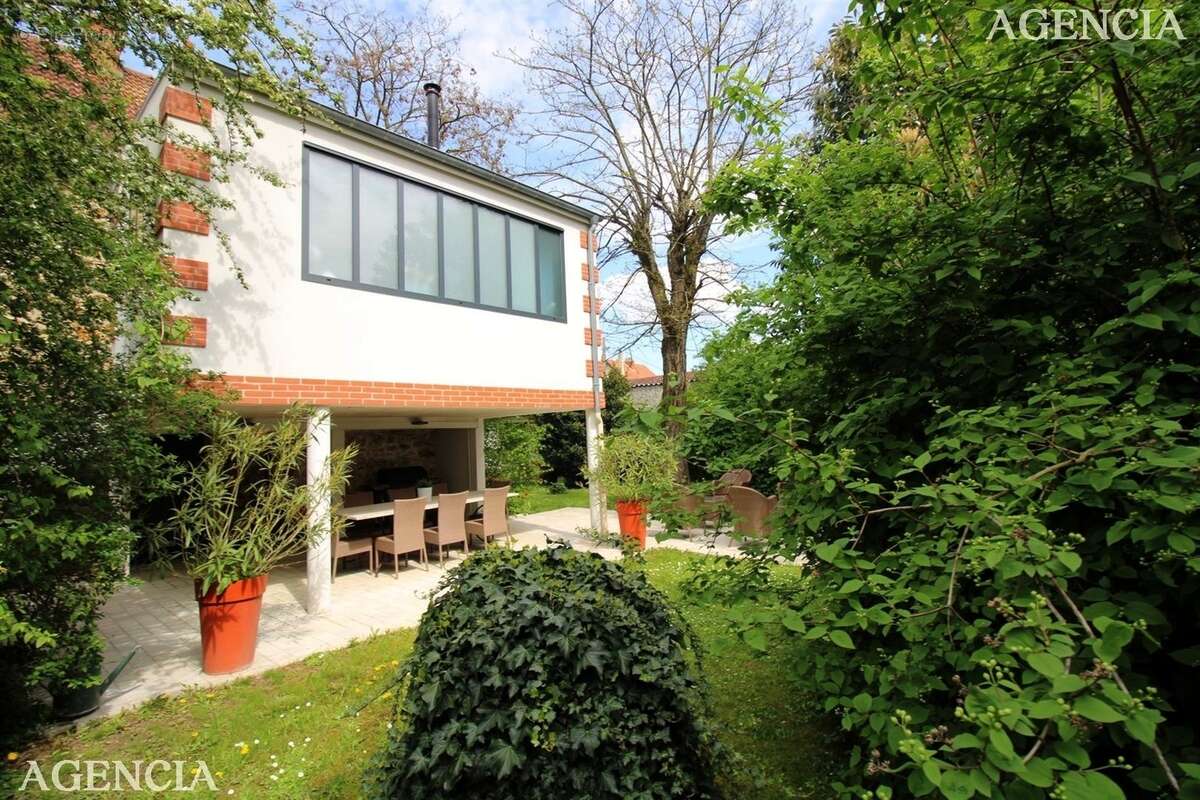 Maison à PONTAULT-COMBAULT