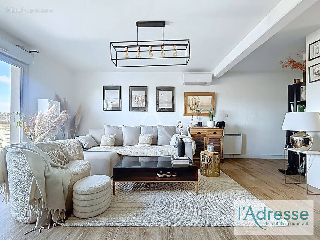 Maison à CASTELGINEST