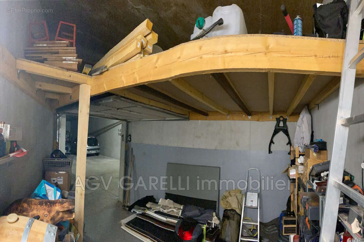 Appartement à HYERES