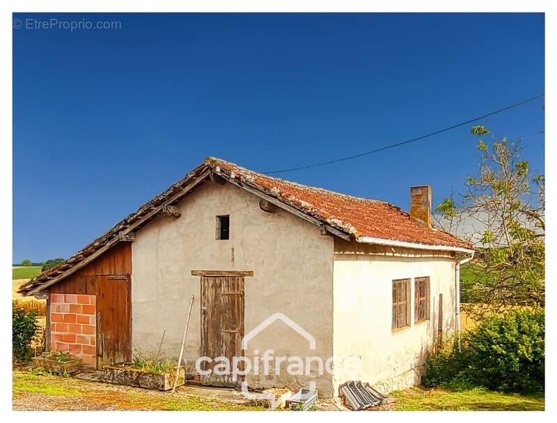 Maison  en pierre avec vue panoramique à perville (82400) - photo 10