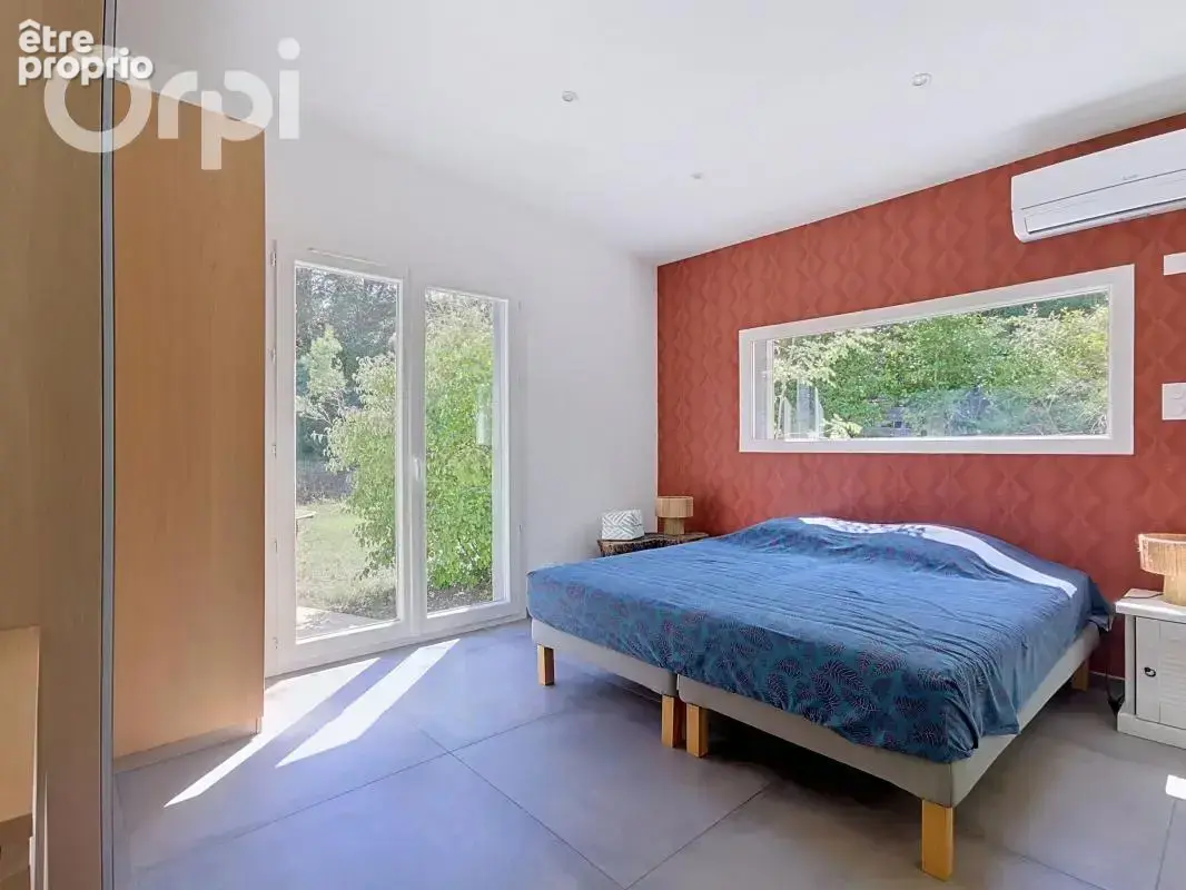 Villa T6 de 200 m² rénovée avec Piscines & T2 Indépendant – Le Beausset (83330) - photo 8