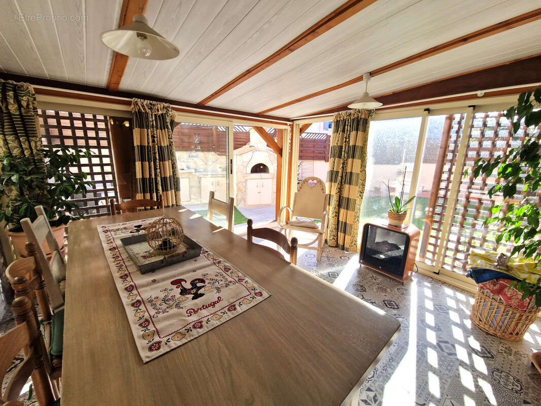 Maison à SIX-FOURS-LES-PLAGES