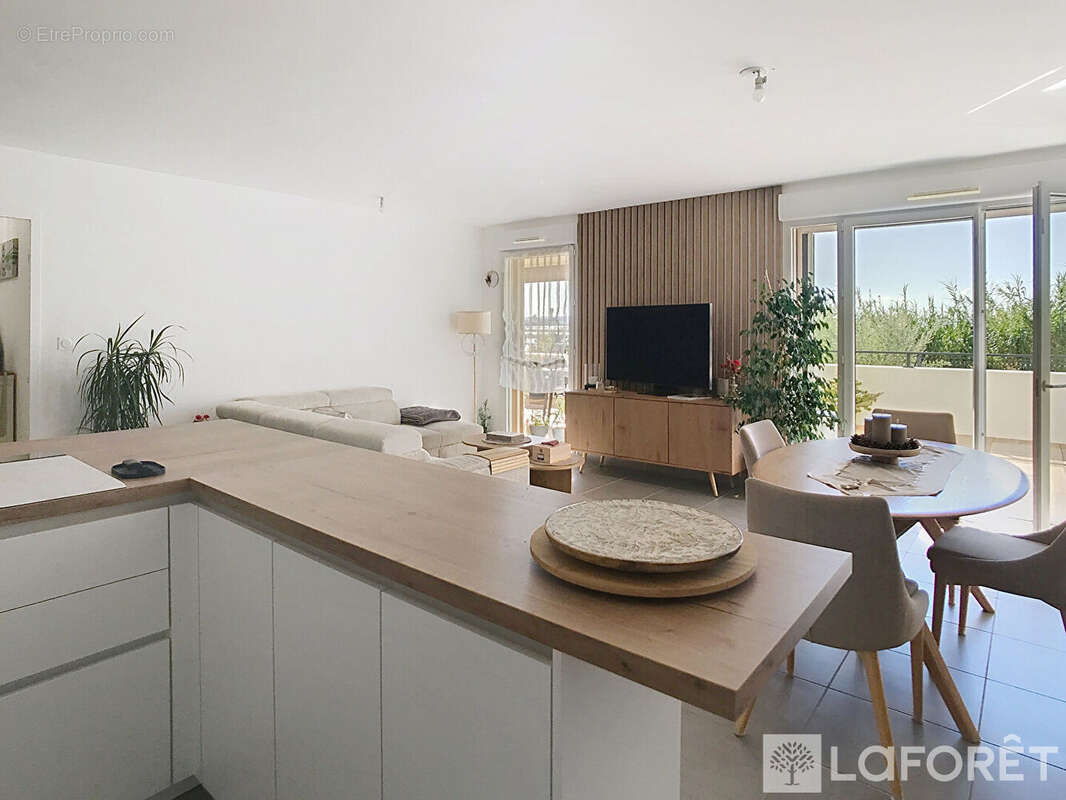 Appartement à VITROLLES
