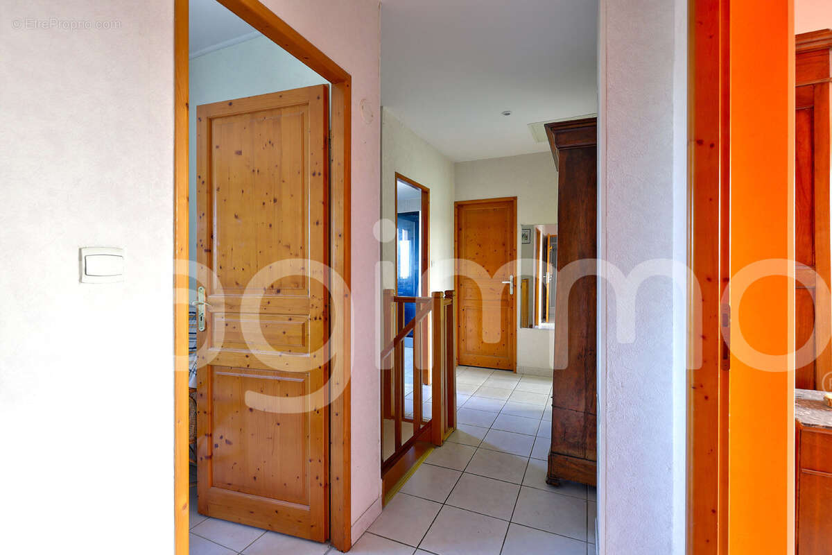 Maison 137 m²  à proximité de Nancy - photo 6