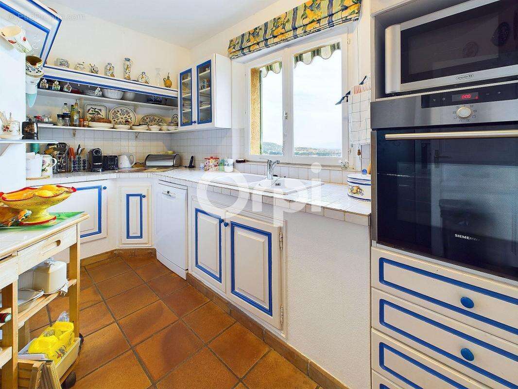 Maison à MANDELIEU-LA-NAPOULE