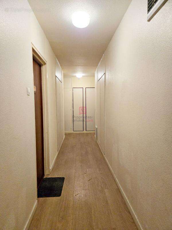 Appartement à GRIGNY