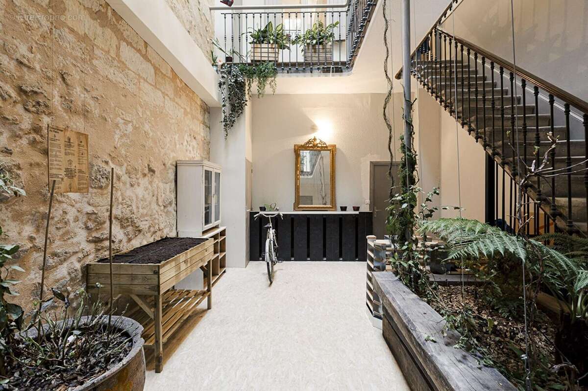 Appartement à BORDEAUX