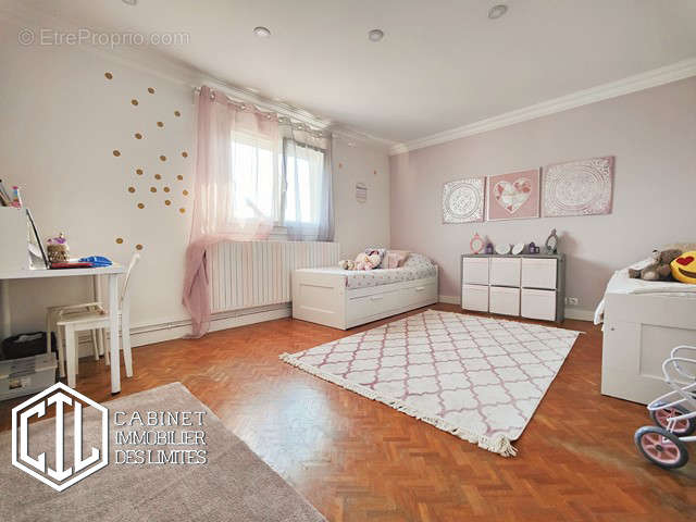 Pavillon de 160m² habitable Limite Le Raincy - photo 15