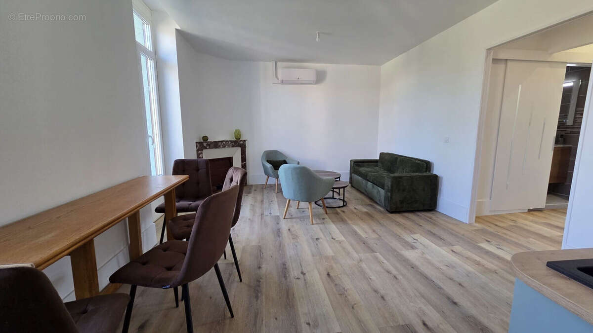 Appartement à ROMANS-SUR-ISERE