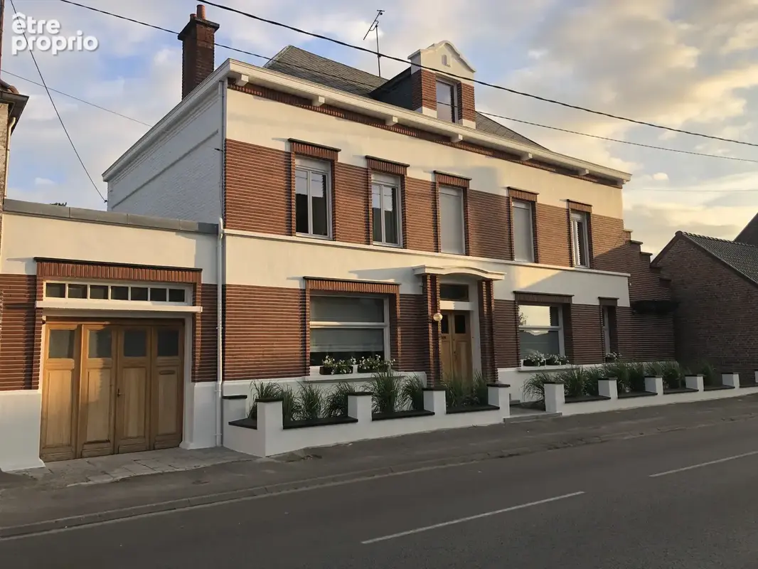 Photo Maison à Mortagne-Du-Nord au prix de 463 500€