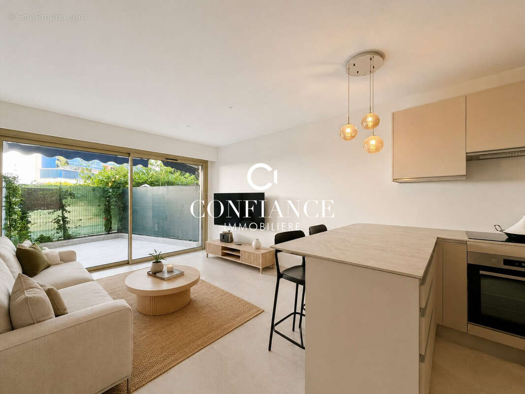 Appartement à CAGNES-SUR-MER