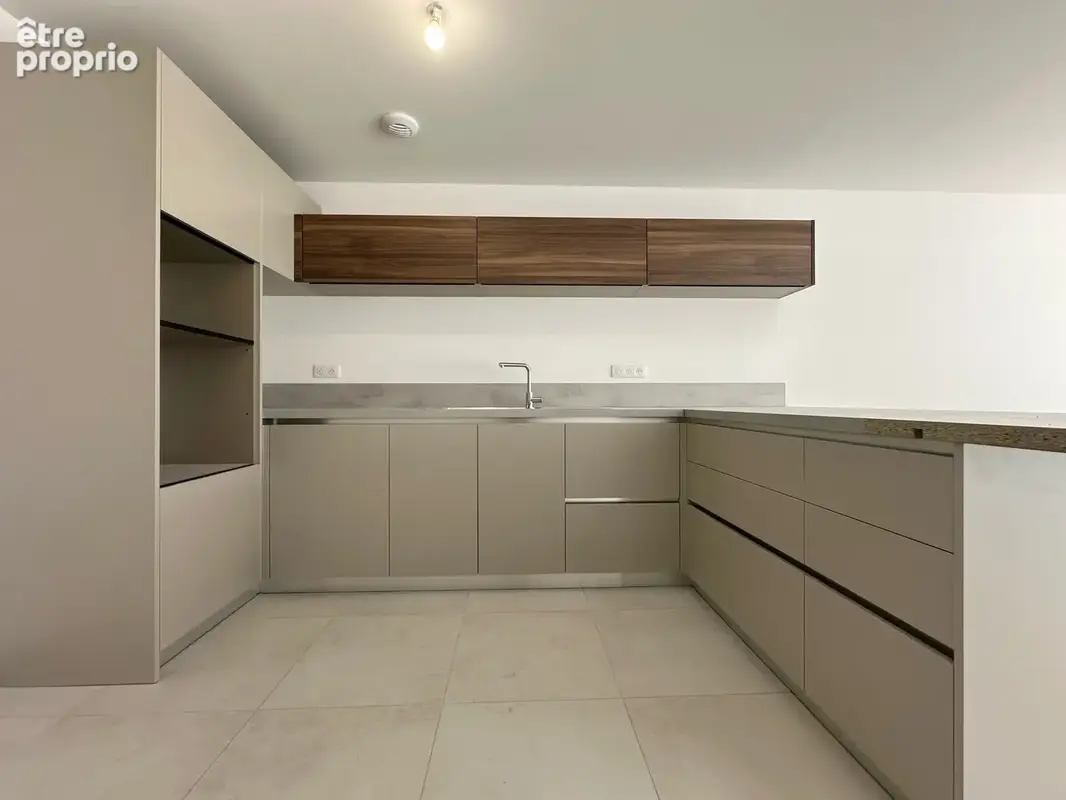 REIMS - Maison neuve Type 7 avec garage AV. DE LAON - photo 4