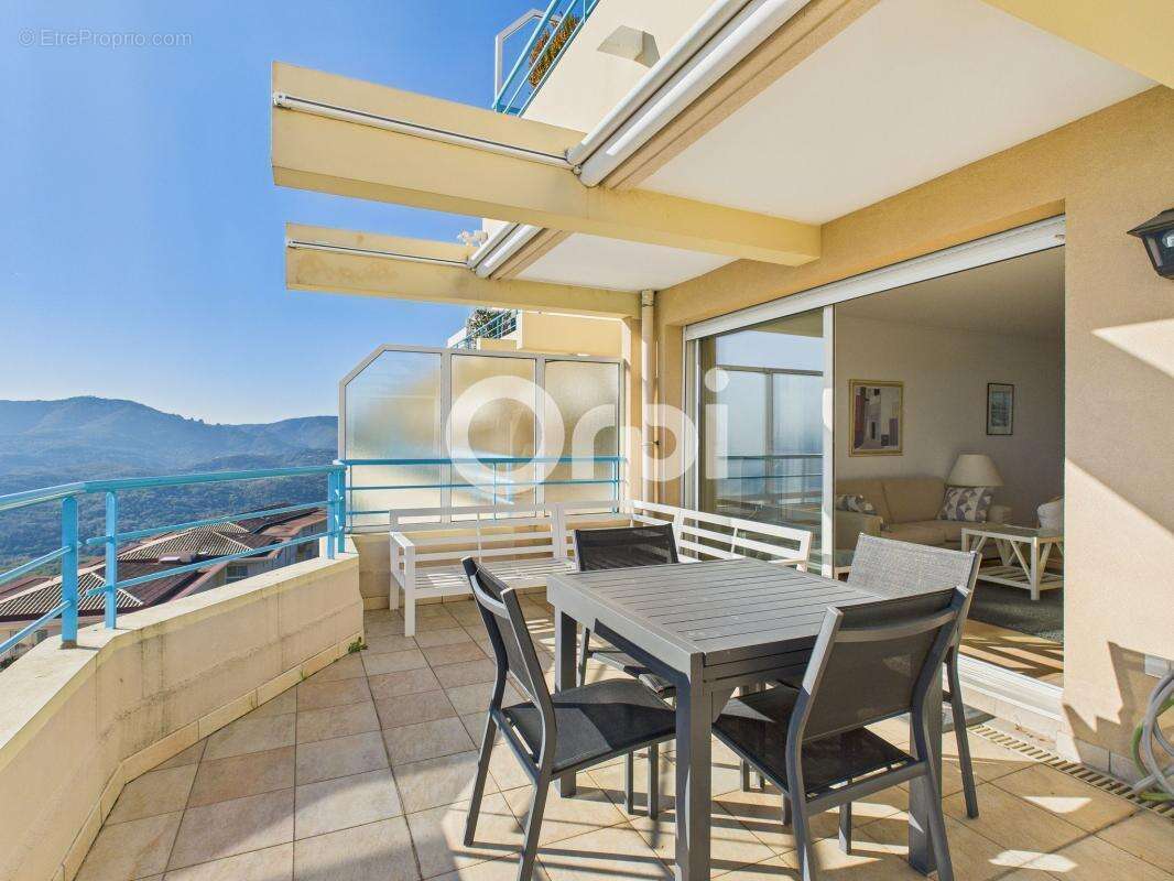 Appartement à MANDELIEU-LA-NAPOULE
