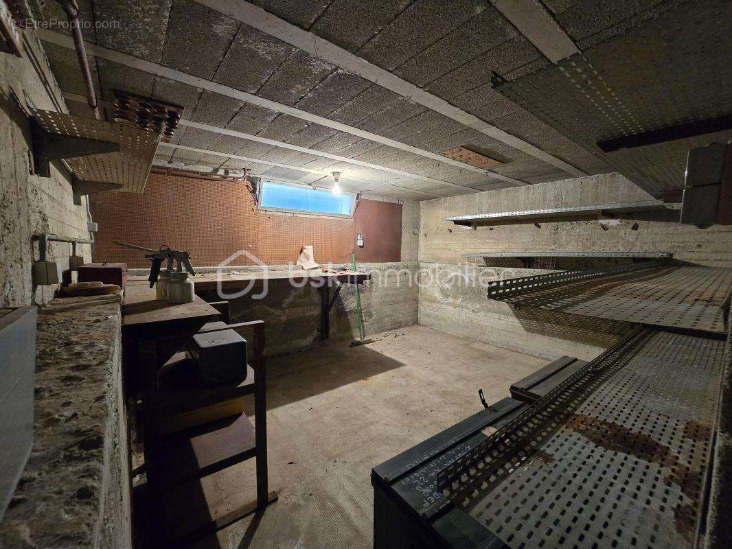 Maison à MONTELIMAR