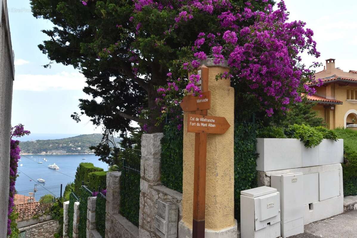 Appartement à VILLEFRANCHE-SUR-MER