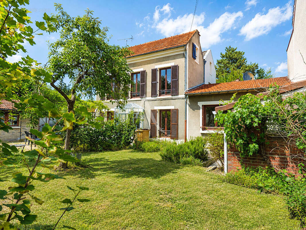 Maison à VILLEMOMBLE