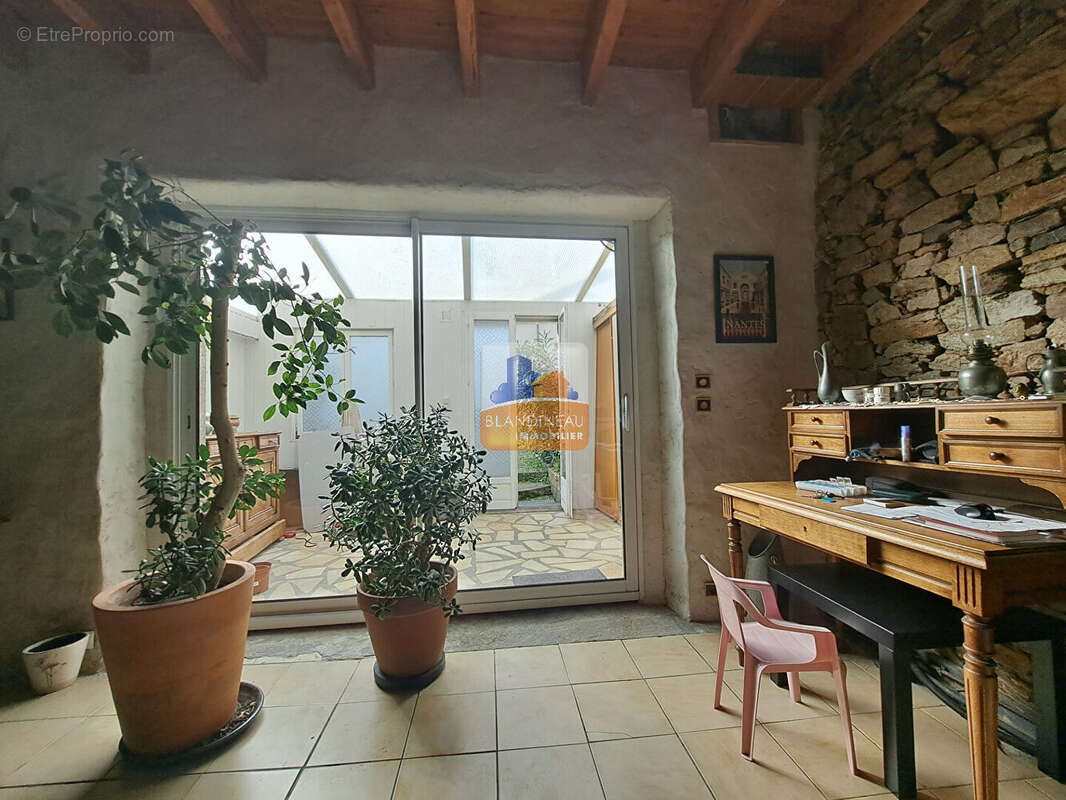 Maison à LA MONTAGNE