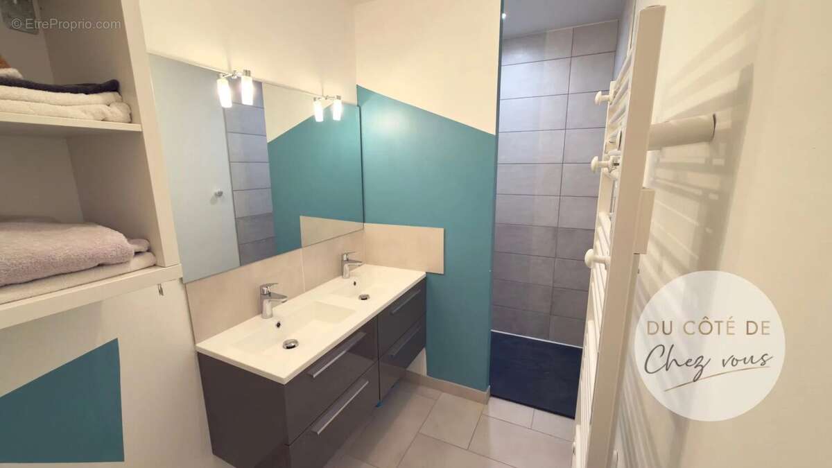 Maison à ESCLAVOLLES-LUREY