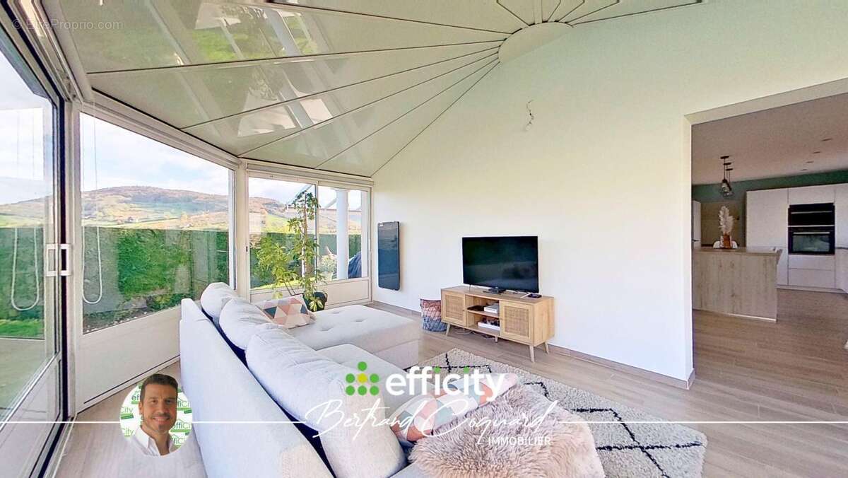 Maison à PONTCHARRA-SUR-TURDINE