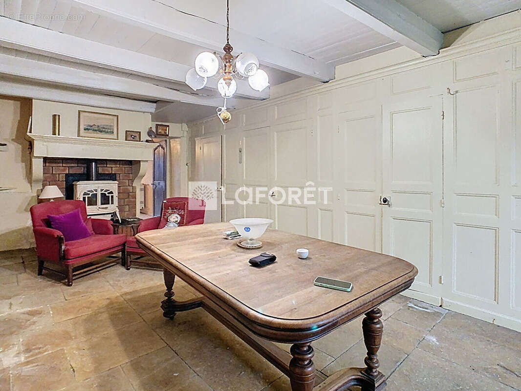 Maison à FREBECOURT